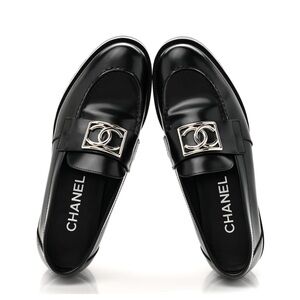 Chanel Black Calfskin Leather Loafers w/ Silver CC Logo, EU 41.5 / US 10.5